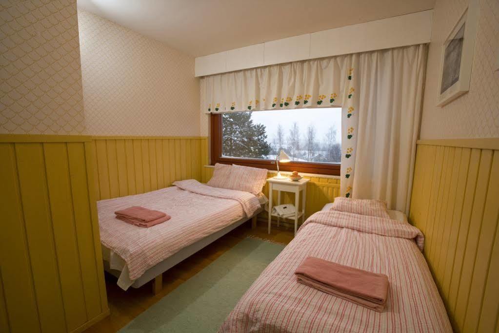 Guesthouse Borealis Apartments Рованиеми Екстериор снимка